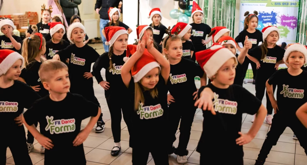 Łuków: Mali tancerze Fit Dance Forma oczarowali rodziców (FOTO + WIDEO)