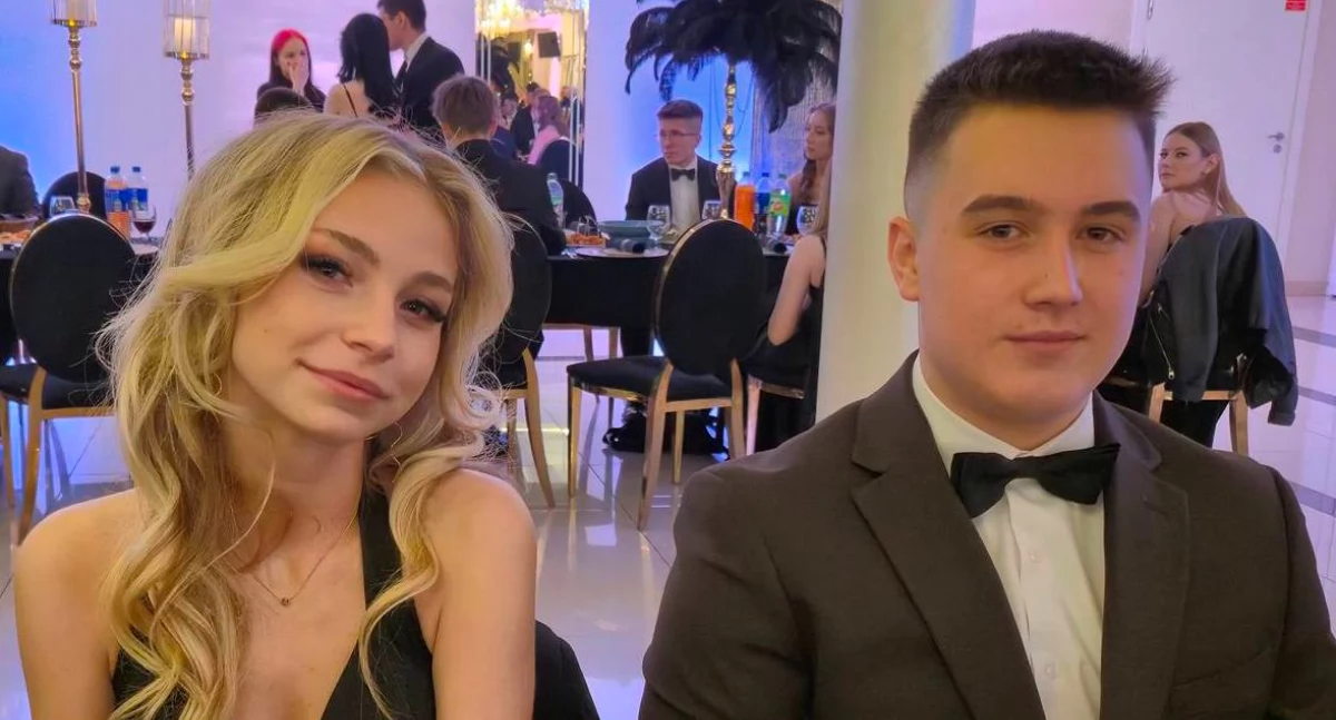 Ale klasa! Zobacz zdjęcia ze studniówki w Pałacyku Fantazja w Sięciaszce. Najpiękniejsze Pary 