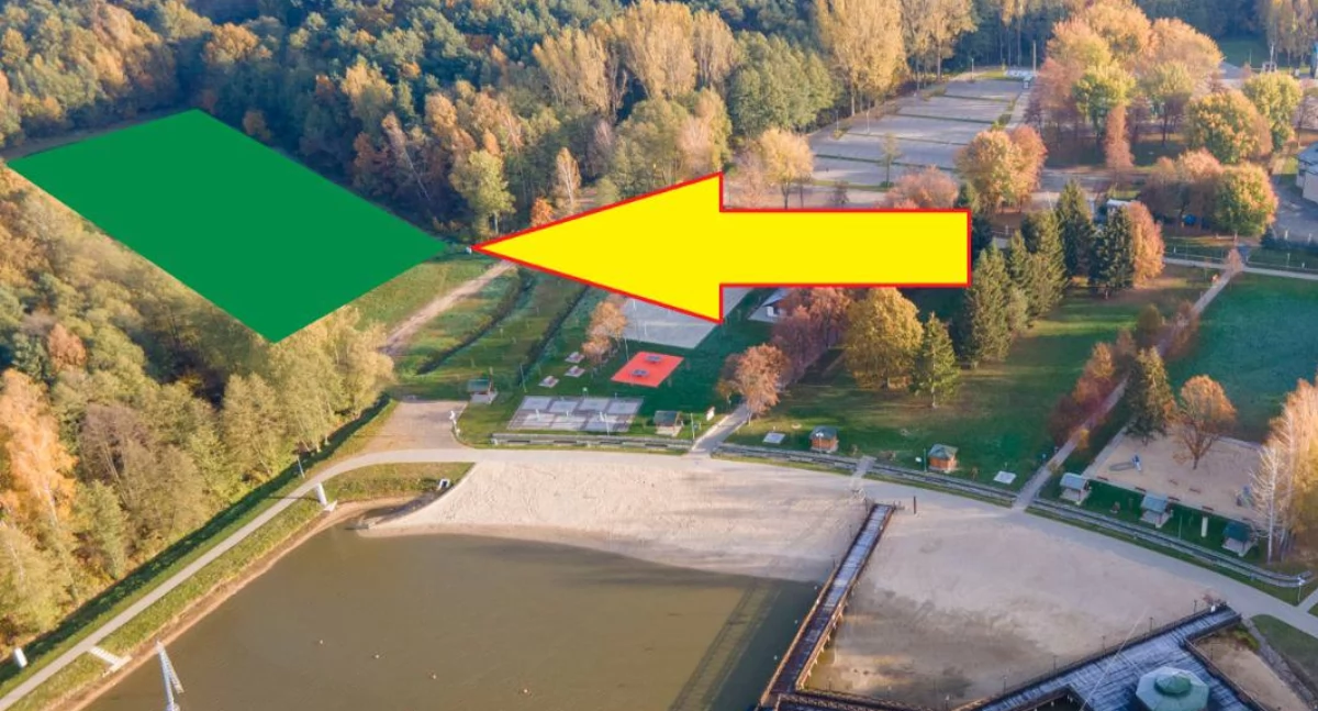 Nowe szatnie przy Krznie i boisko ze sztuczną murawą w Łukowie