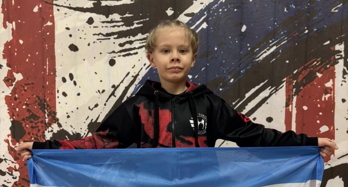 Leon Stępniak z gminy Krzywda zdobył dwa srebrne medale na turnieju kickboxingu w Bratysławie