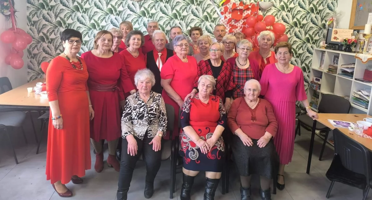 Czerwony zawrót głowy w łukowskim Klubie Senior+