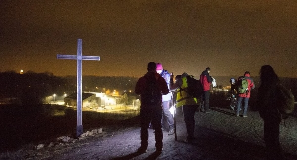 Czy odważysz się przejść 20 kilometrów nocą? Sprawdź wyzwanie u Brata Alberta!