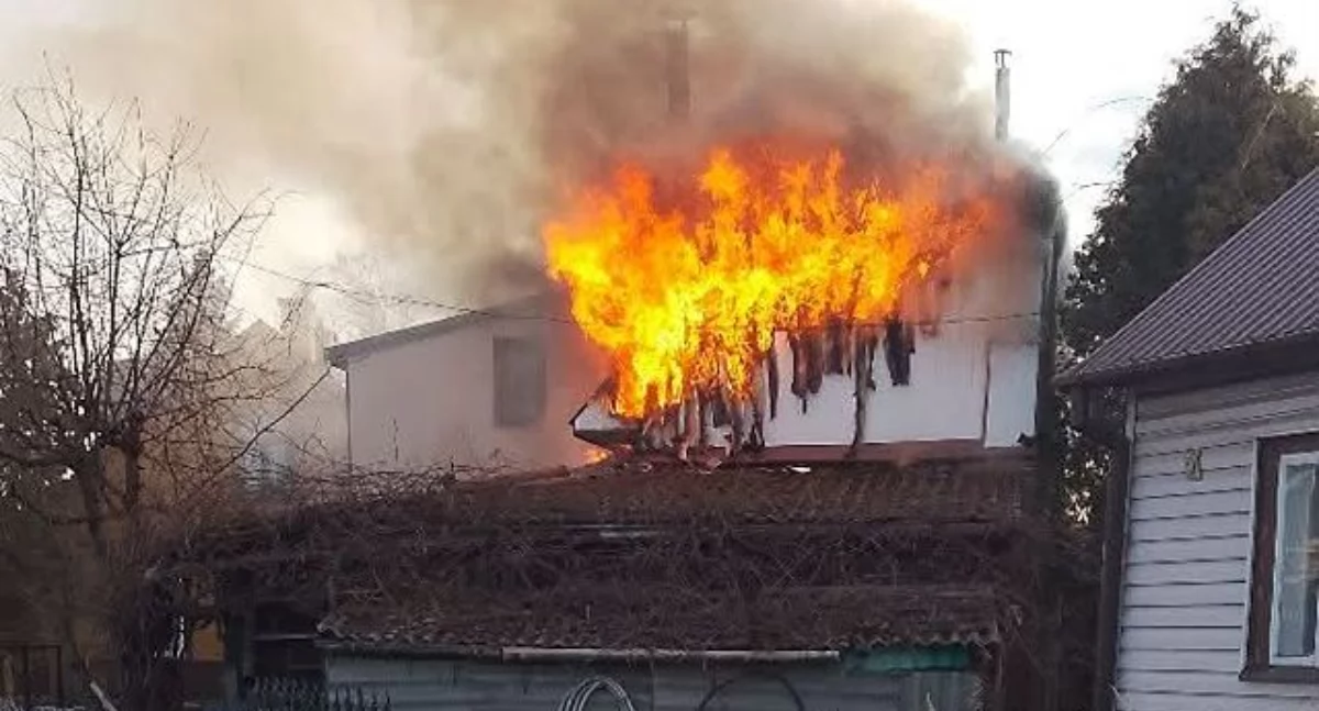 Kłęby dymu nad Łukowem! Strażacy walczyli z czasem na Jana Pawła  