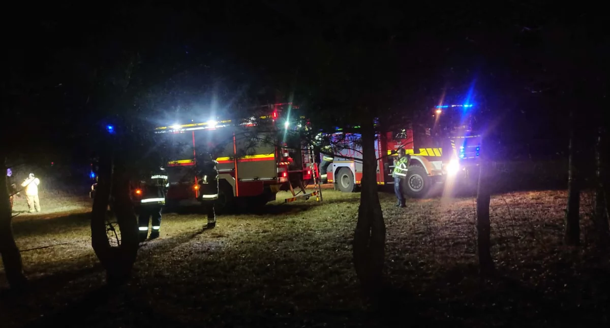 Nocna łuna nad Stoczkiem.  Strażacy ruszyli do akcji tuż przed północą