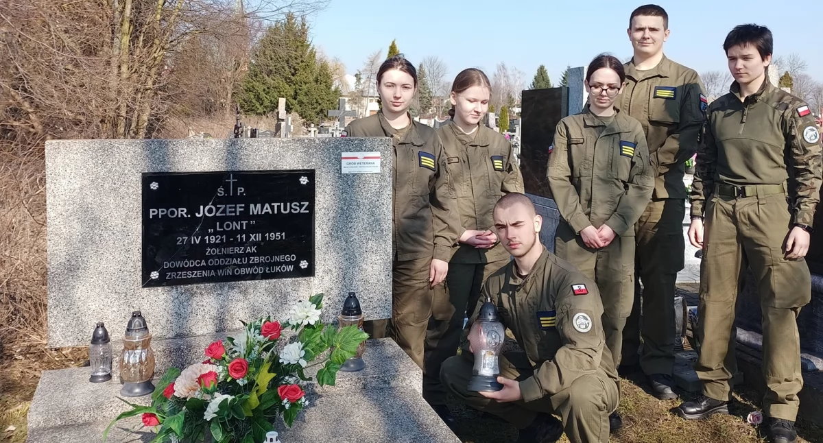 Niezwykły gest uczniów. Tak uczcili ppor. Józefa Matusza