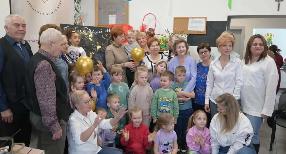 Łuków: Seniorzy i dzieci stworzyli coś pięknego. To koniec hejtu?