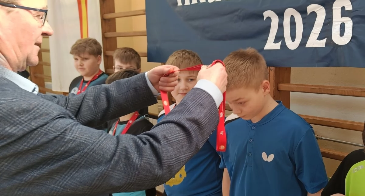 Huta Dąbrowa: Uczniowie jadą na Mistrzostwa Polski w tenisie