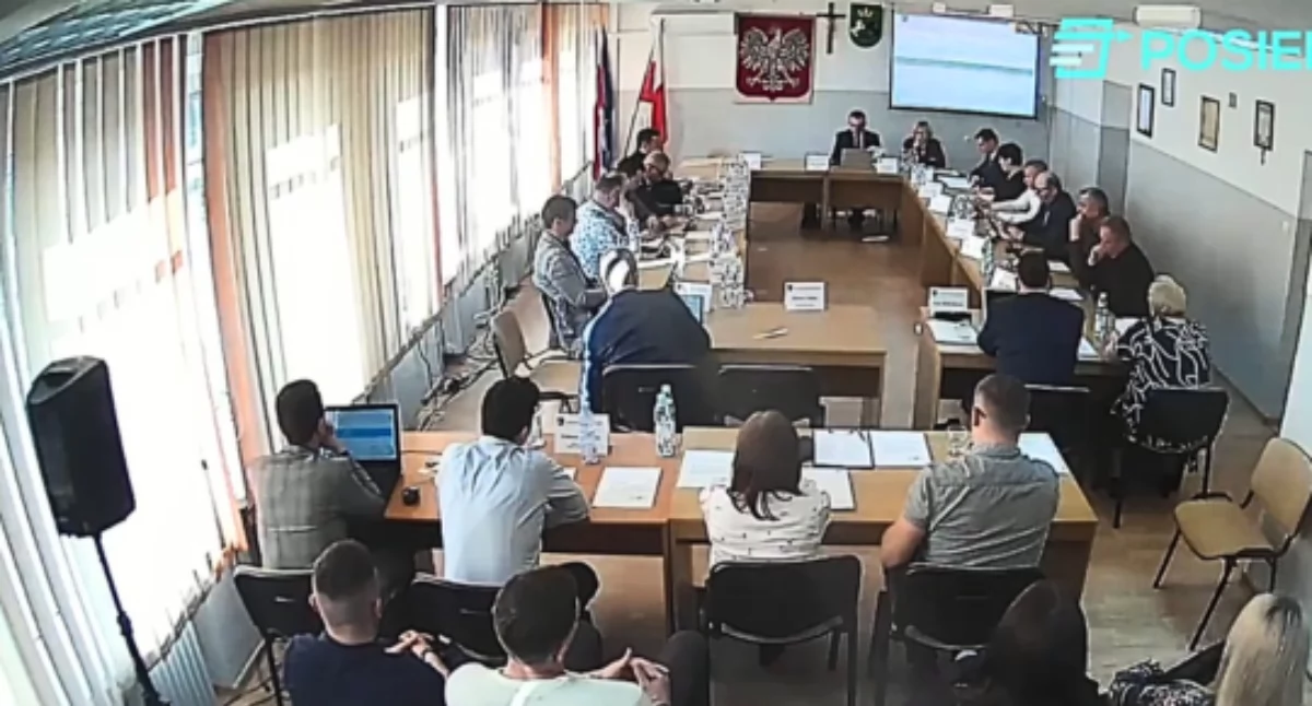 Trzebieszów: Szkoły w Jakuszach i Mikłusach do likwidacji. Wyniki głosowania radnych! 