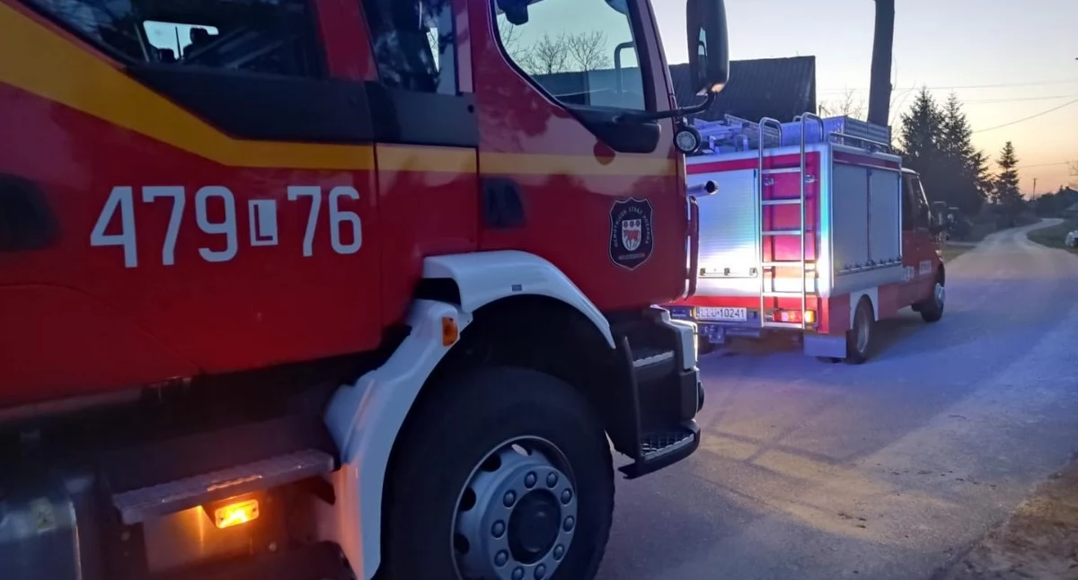 Reanimacja w Woli Bystrzyckiej pod Łukowem nie udało się uratować mężczyzny po zatrzymaniu krążenia