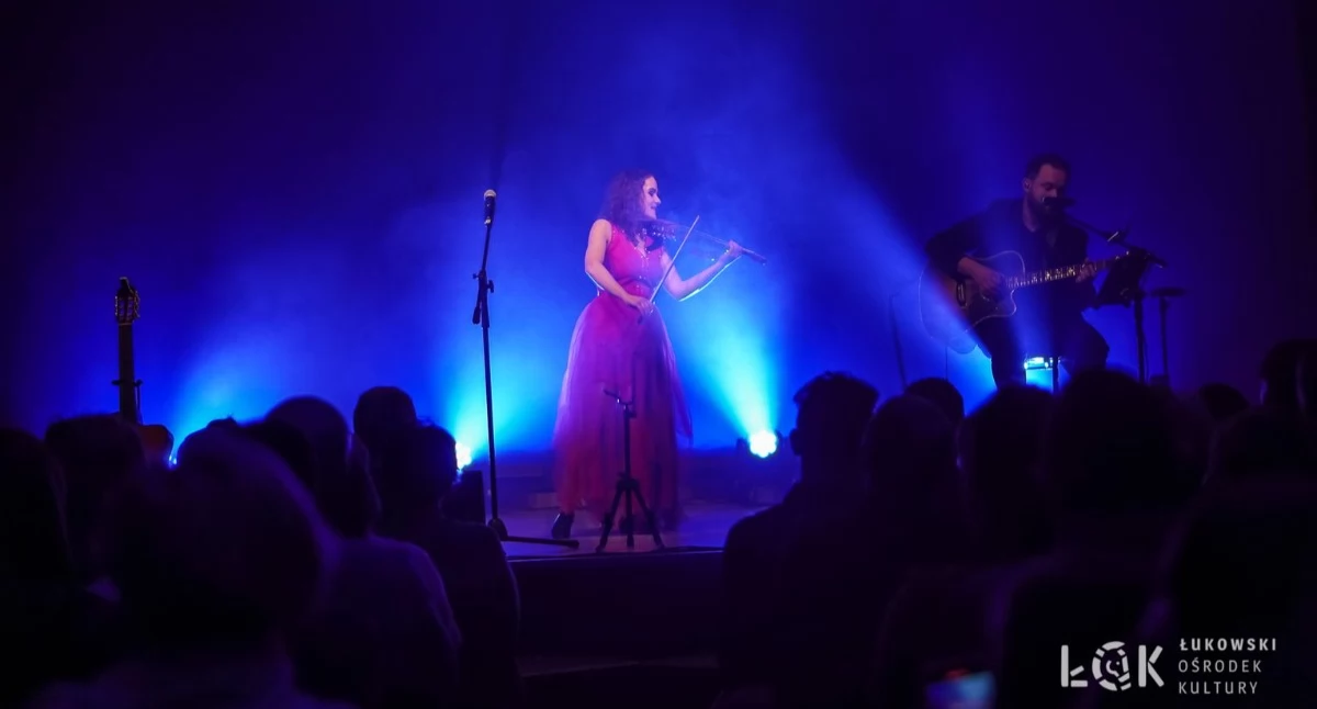 Niezwykły koncert Basi Kawy w Łukowie. Takiego show jeszcze u nas nie było!
