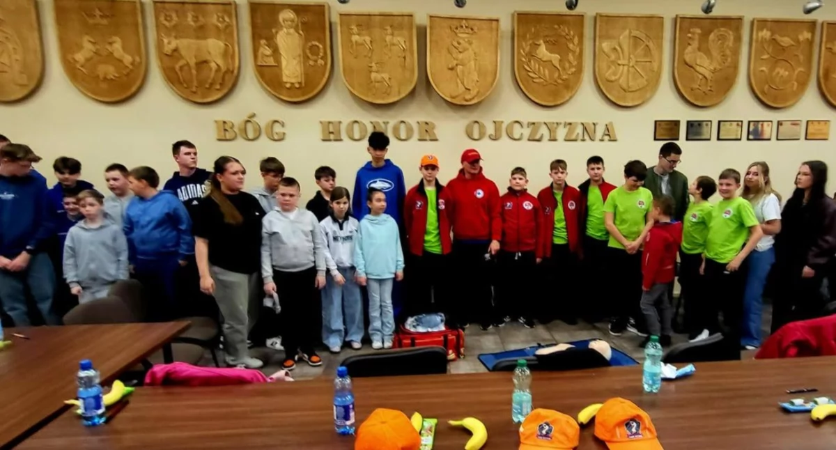Młodzi pasjonaci ekologii i wędkarstwa rywalizowali w Łukowie pod patronatem Starosty (WIDEO)