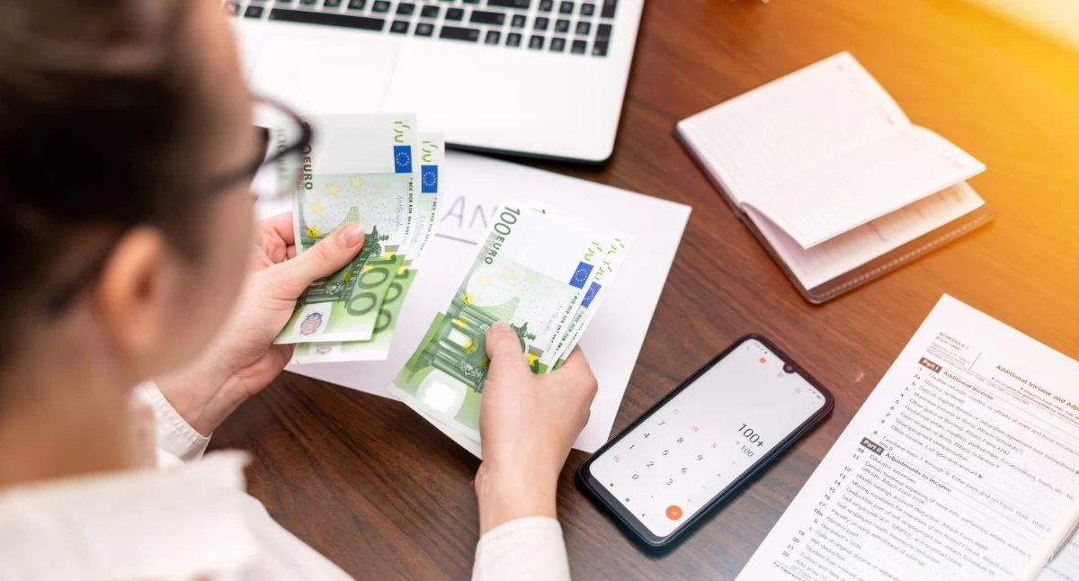 Jak instytucje finansowe oceniają ryzyko klienta – czynniki, które mają największe znaczenie