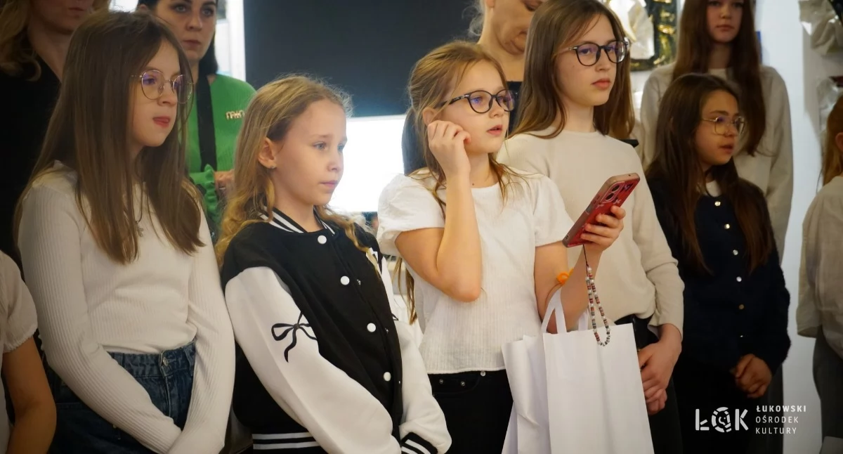 Wyjątkowa wystawa wielkanocnych prac dzieci z Łukowa zachwyca różnorodnością technik i stylów