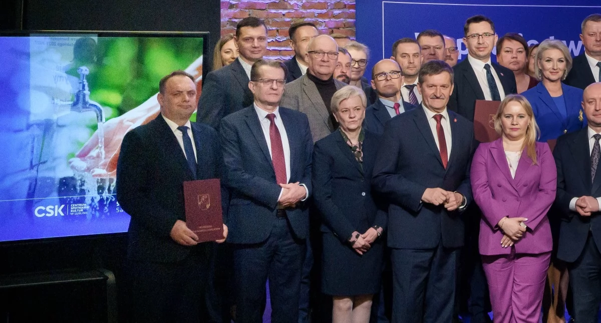 Pieniądze z Unii na rury i wodę w Krzywdzie oraz Trzebieszowie