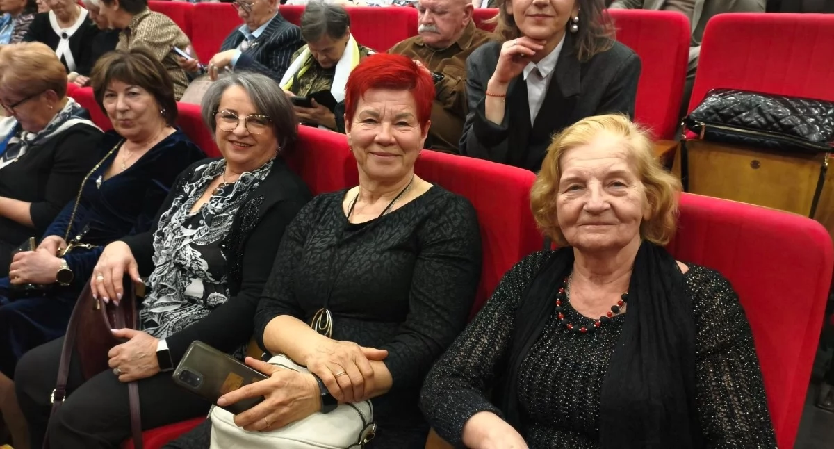 Łukowski Uniwersytet Trzeciego Wieku w Operze Lubelskiej. Seniorzy zachwyceni spektaklem