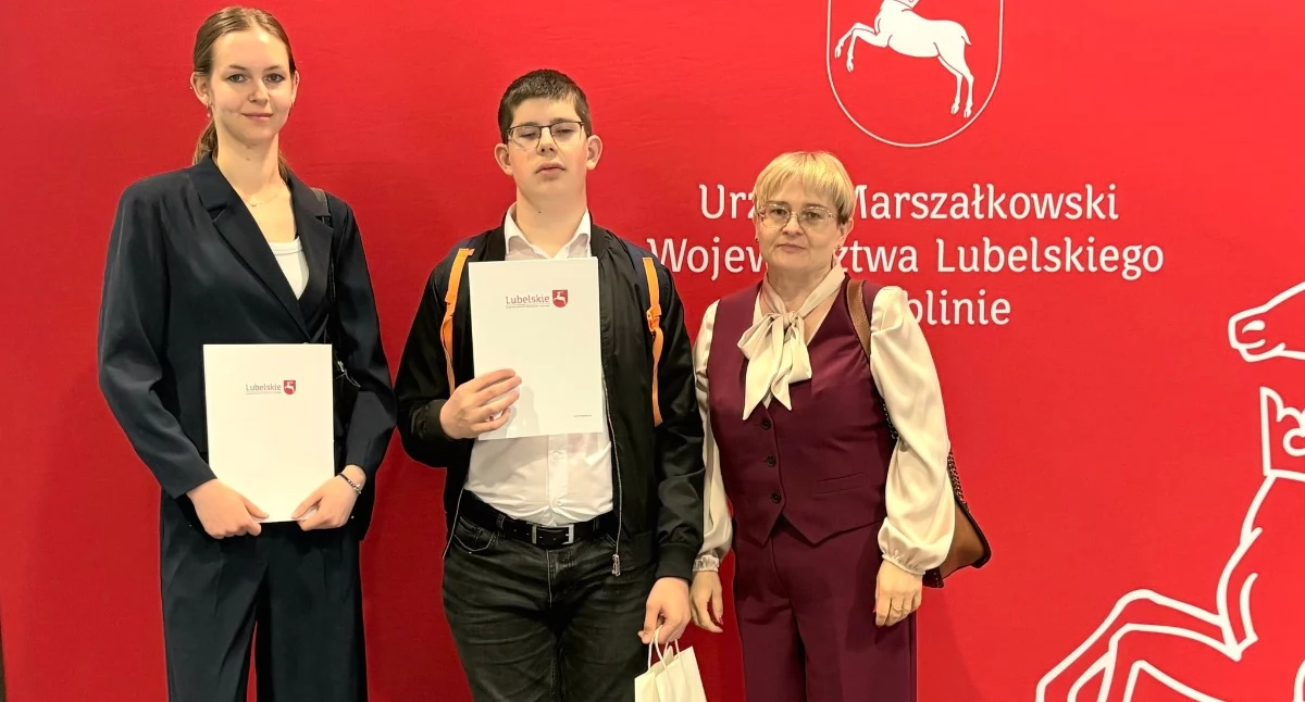 Sukces łukowskiej „Dwójki”. Uczniowie ze stypendiami „Lubelskiej Kuźni Talentów”