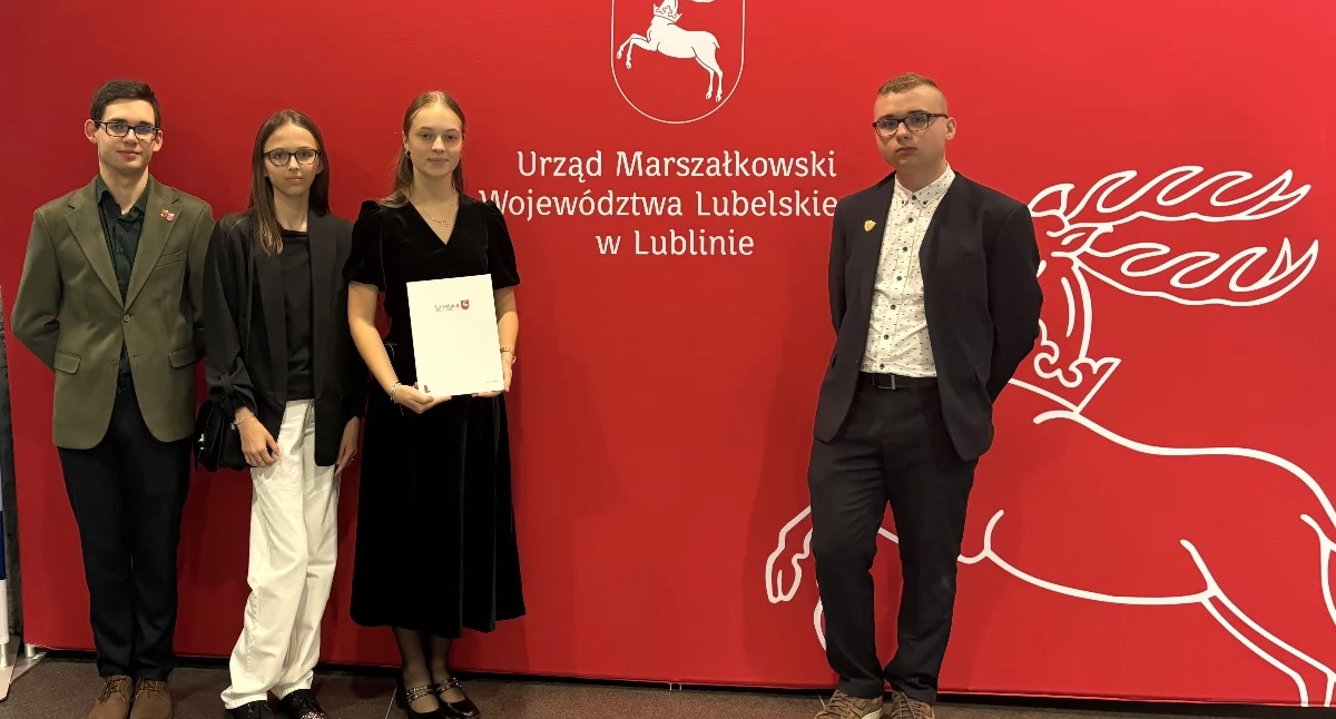 Młodzi zdolni z Kościuszki w Łukowie zdobywają stypendia od Lubelskiego