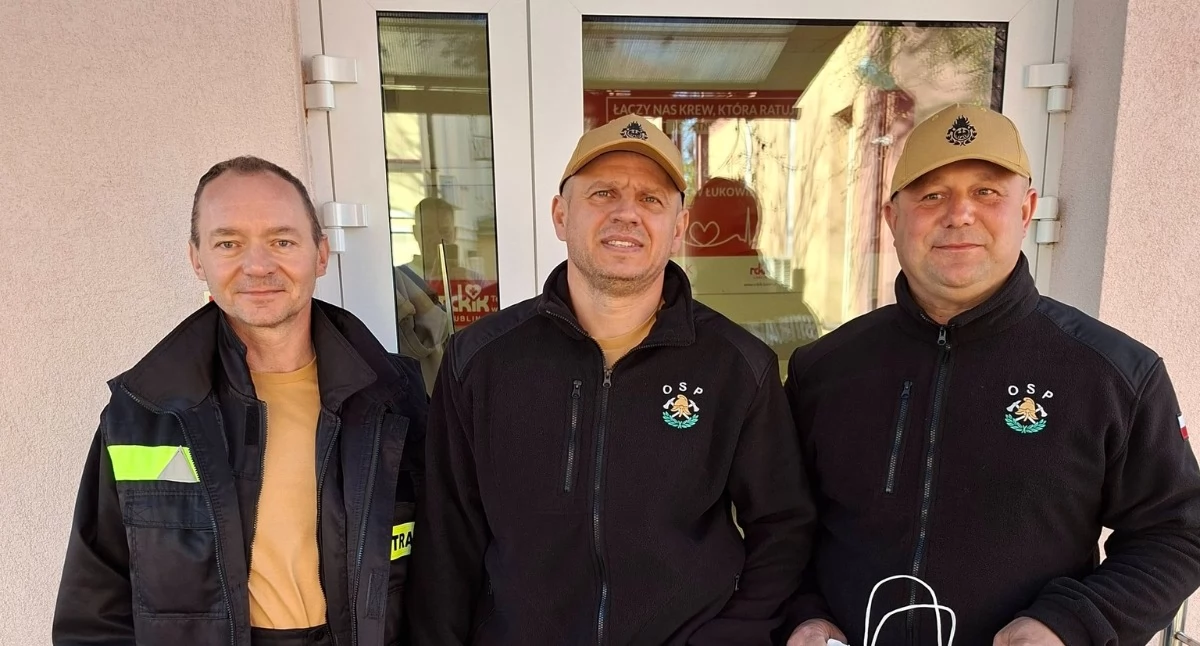 Strażacy z OSP Ryżki ratują życie poza służbą. Krew darem od druhów