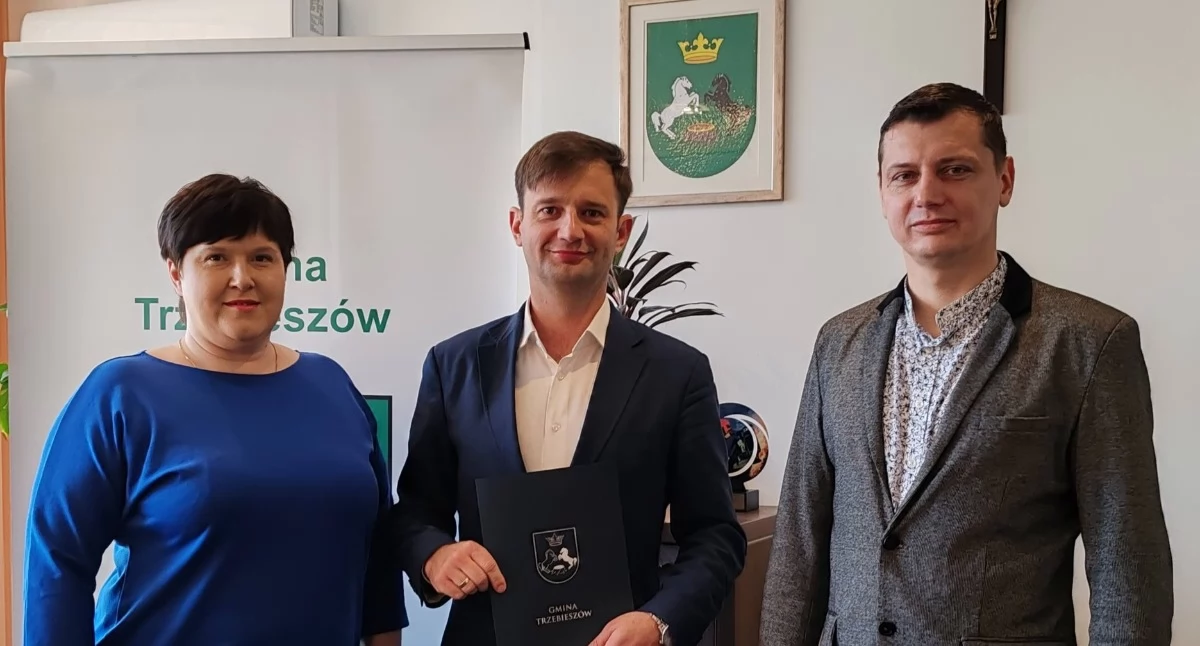 Ponad 700 tysięcy złotych na modernizację drogi w Szaniawach-Poniatach