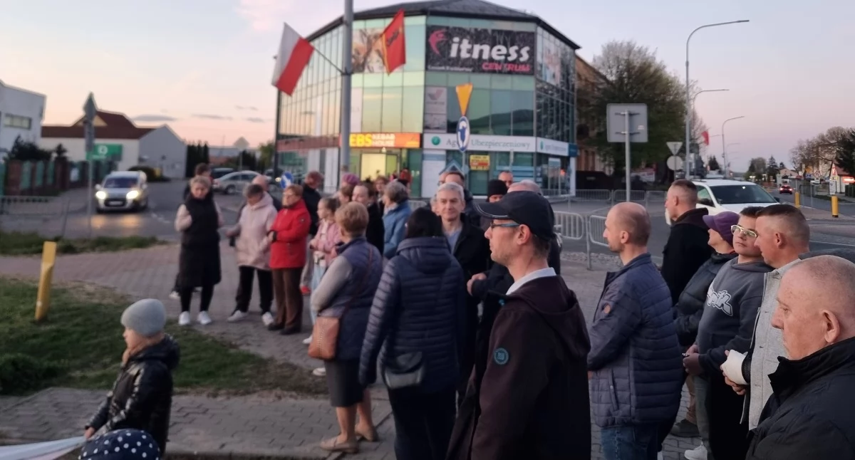 Wojownicy Maryi przeszli ulicami Łukowa: Modlitewne powitanie maja