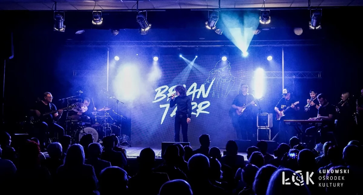 Łuków: Koncert pamięci Briana Tarra. ŁOKej Band pożegnał wokalistę w ŁOK (WIDEO)