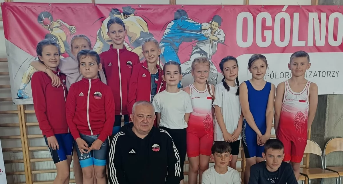GKS Armaty Stoczek Łukowski na podium. Wyniki Ogólnopolskiej Gali Sportów Walki w Strzale.