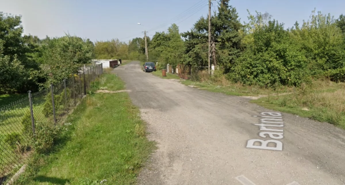 Drogowa ofensywa: Ul. Bartnia następna w kolejce do asfaltu. Mieszkańcy odliczają dni
