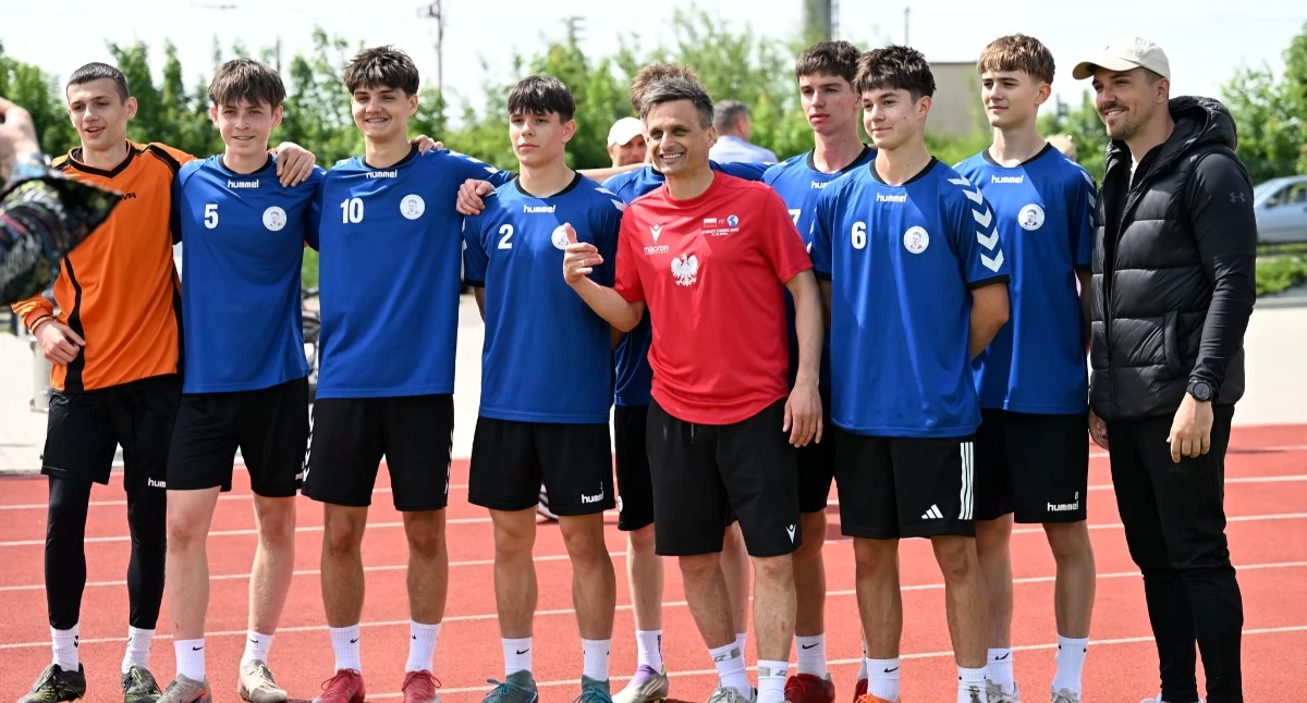 Sławomir Peszko przyjechał do Stoczka Łukowskiego i zrobił coś, czego młodzież długo nie zapomni!