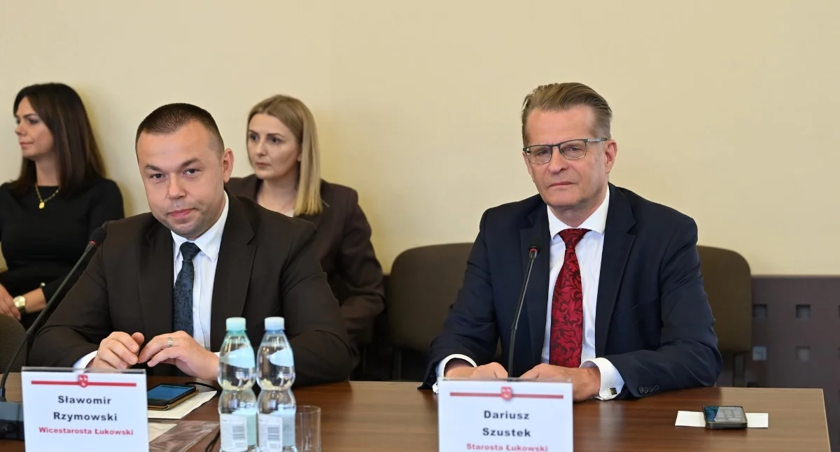 Zarząd Powiatu z absolutorium. Radni zatwierdzili budżet za 2025 rok