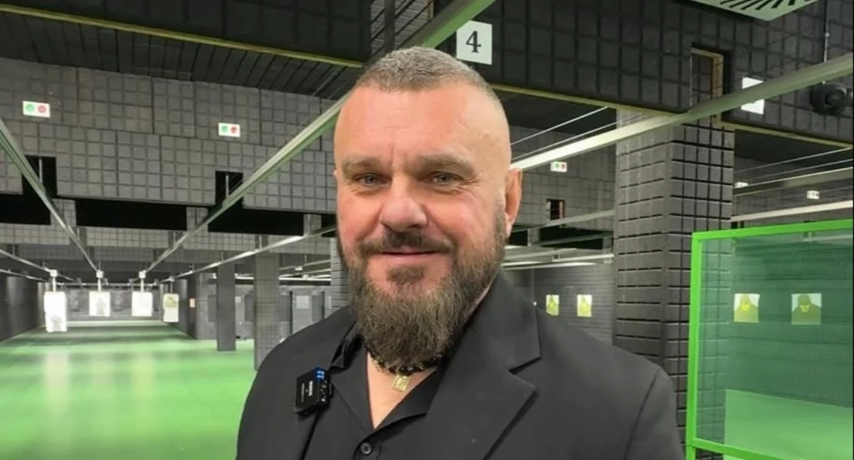 Zaskakujący zwrot na lokalnej scenie politycznej. Znany oficer CBŚP wchodzi do partii Grzegorza Brauna w naszm powiecie!