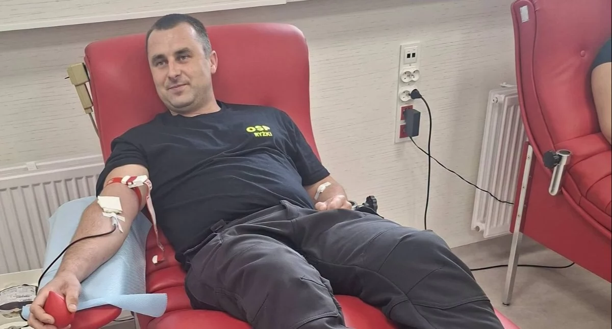 Strażacy z Ryżek oddali krew dla Martyny Dawidek. „Pomaganie mamy we krwi”