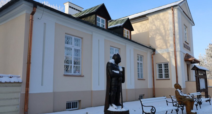POWIAT. Muzeum Regionalne w Łukowie w nowej szacie. Podoba się? (WIDEO)