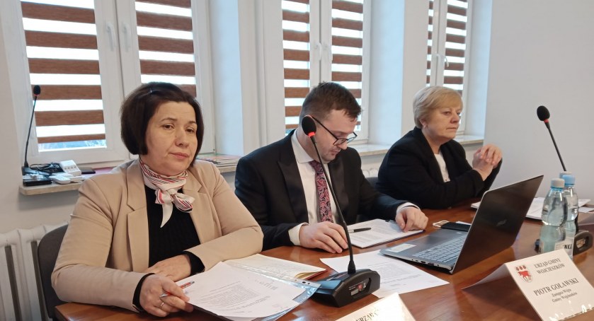 WOJCIESZKÓW. Radni jednogłośnie przyjęli budżet. 23 mln. zł na inwestycje (WIDEO)