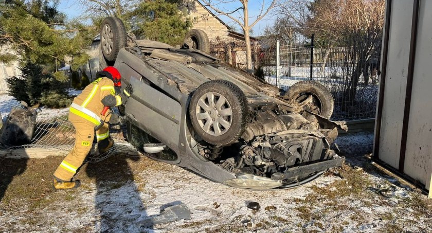GMINA ŁUKÓW. Wypadek w Aleksandrowie. Delikwent miał 1,5 promila 