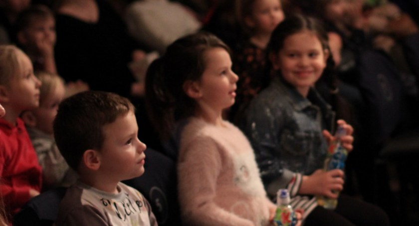 Niedziela z teatrem w Łukowskim Ośrodku Kultury. Przygoda z 