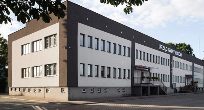 Gmina Łuków. Jeżeli możesz ograniczy wizyty w urzędzie 
