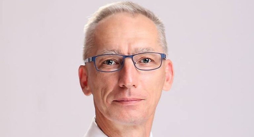 Poseł Sławomir Skwarek przeciw 