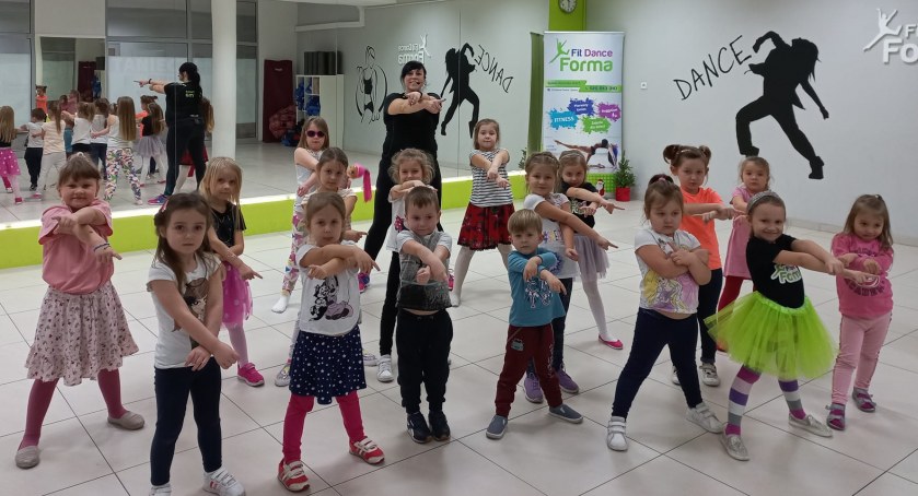 Taneczne Ferie z Fit Dance Forma. Oderwij dziecko od ekranu