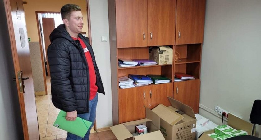 Darmowe maseczki dla mieszkańców gminy Wola Mysłowska