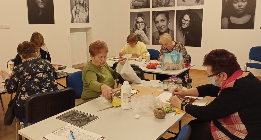 Takie cudeńka robią seniorzy z Łukowskiego Uniwersytetu Trzeciego Wieku. Brawo !