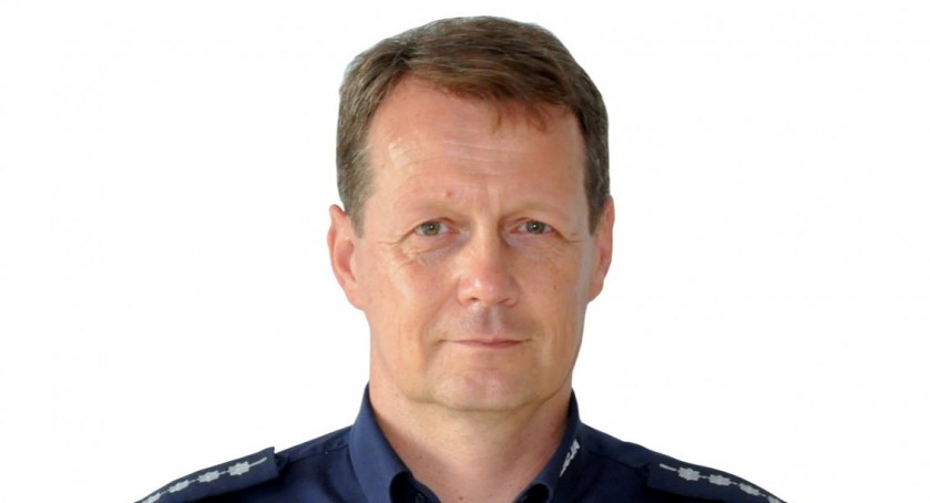 Fałszywy funkcjonariusz CBŚP oszukał kierownika GOPS-u. Policja przestrzega 