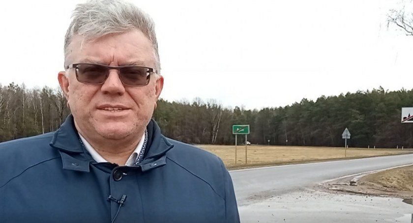 Będą nowe chodniki i wyświetlacze prędkości na drodze 807