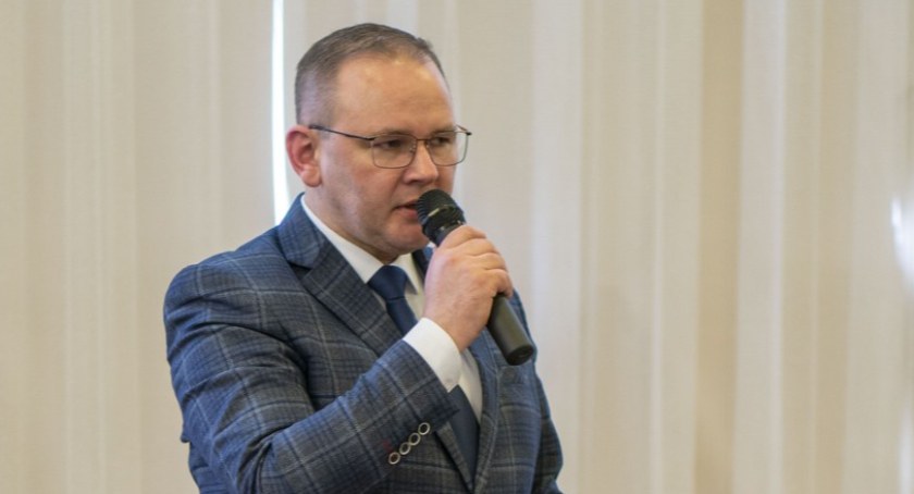 Burmistrz ogłasza zbiórkę dla partnerskiej Baranówki. Znamy szczegóły 
