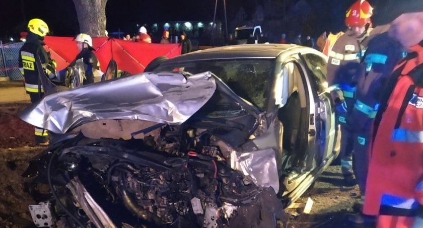 Dwie osoby nie żyją po czołówce na trasie Łuków -Siedlce 