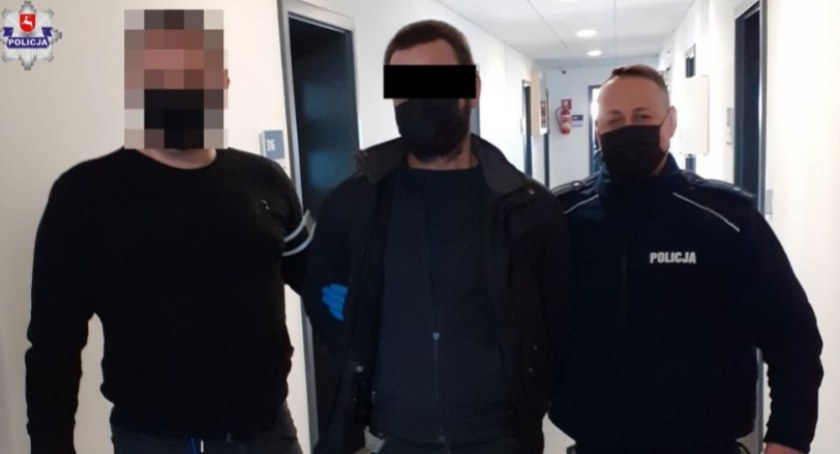 Szok! Wandal zniszczył elewację Kościoła. 