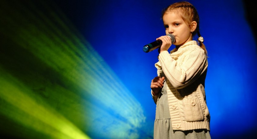 Koncert Fabryki Piosenki ŁOK „Wiosna tuż tuż” (WIDEO + FOTO)