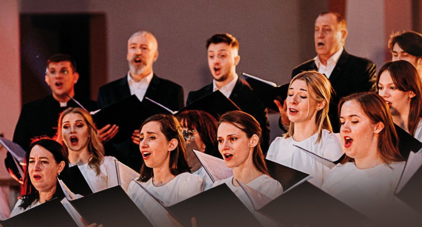 Koncert pasyjny Chóru Kameralnego KOE