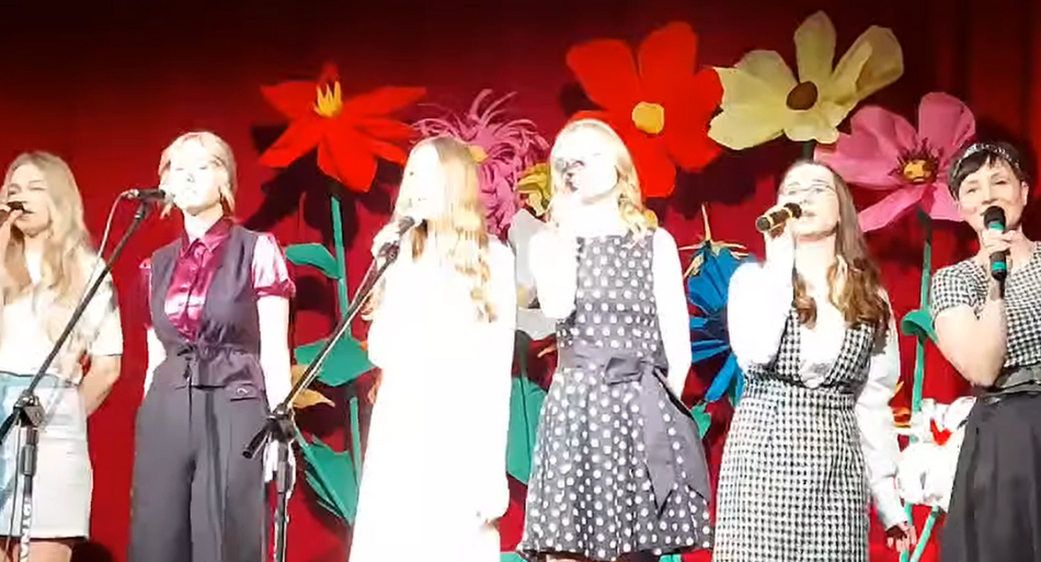 Piękny koncert w Starych Kobiałkach. Wehikuł czasu do lat 60-tych