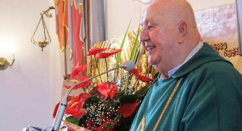 Ks. Mirosław Łubik Honorowym Obywatelem Łukowa. Ostra polemika. 