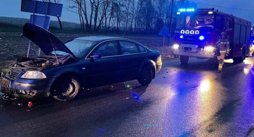 KRZYWDA. Dwie kolizje jednego dnia. Strażacy mieli co robić